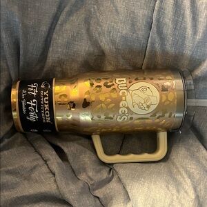 Yukon Outfitters Gold Leopard Travel Mug